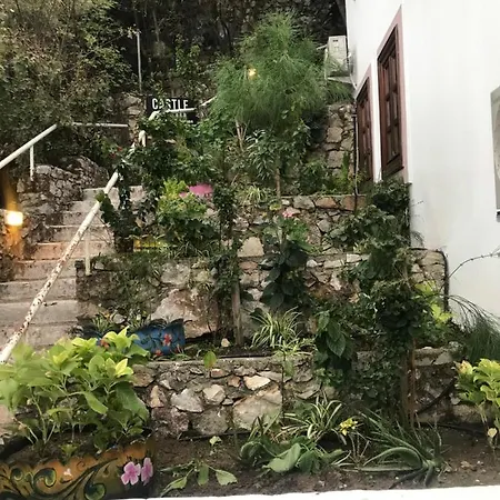 וילה Castello מרמריס